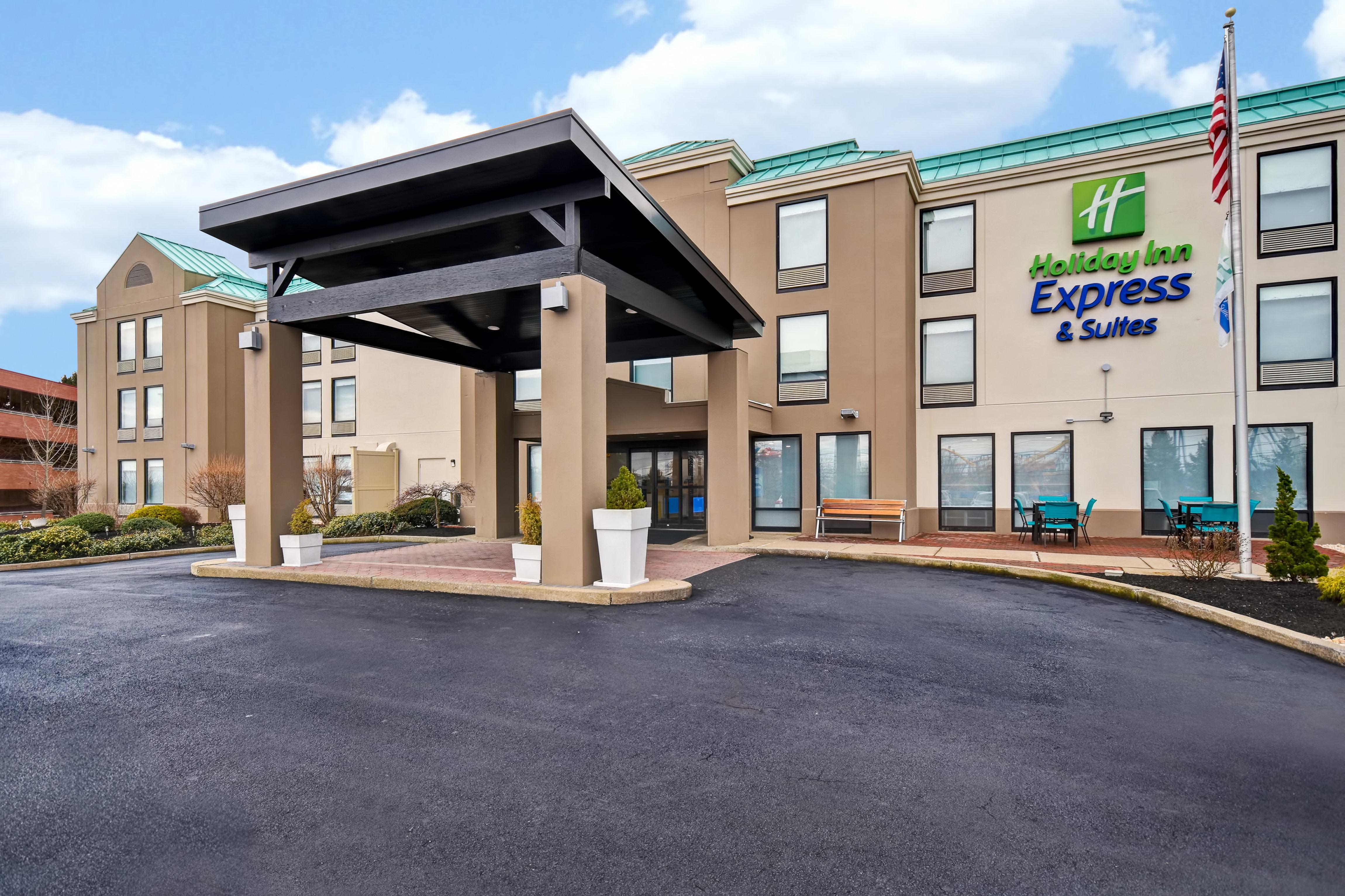 Holiday Inn Express & Suites Allentown-Dorney Park Area By Ihg Exterior photo