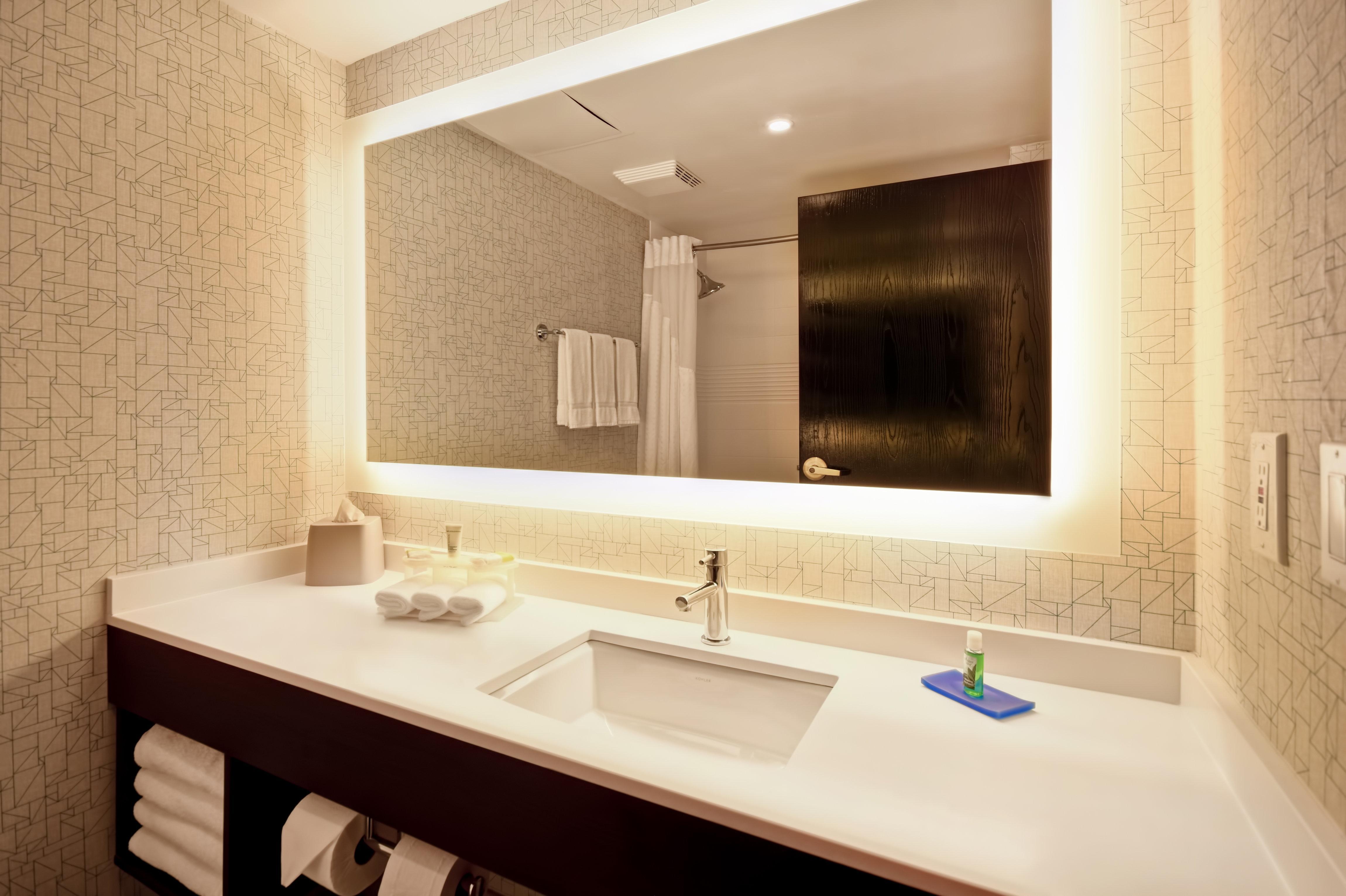 Holiday Inn Express & Suites Allentown-Dorney Park Area By Ihg Exterior photo