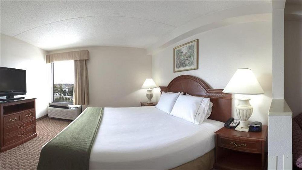 Holiday Inn Express & Suites Allentown-Dorney Park Area By Ihg Exterior photo