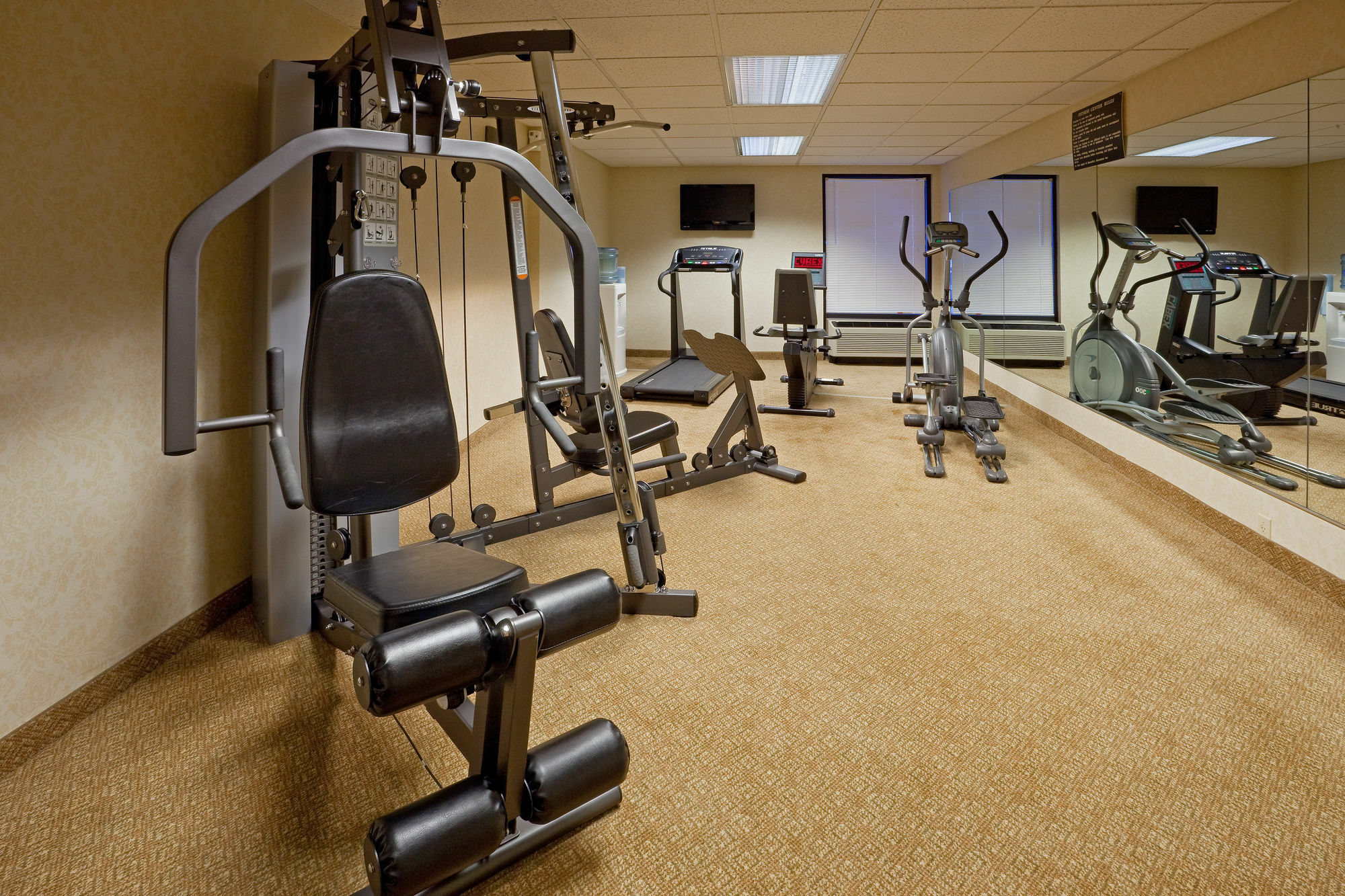 Holiday Inn Express & Suites Allentown-Dorney Park Area By Ihg Exterior photo